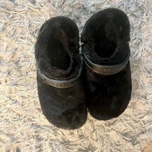 Fuzzy black crocs